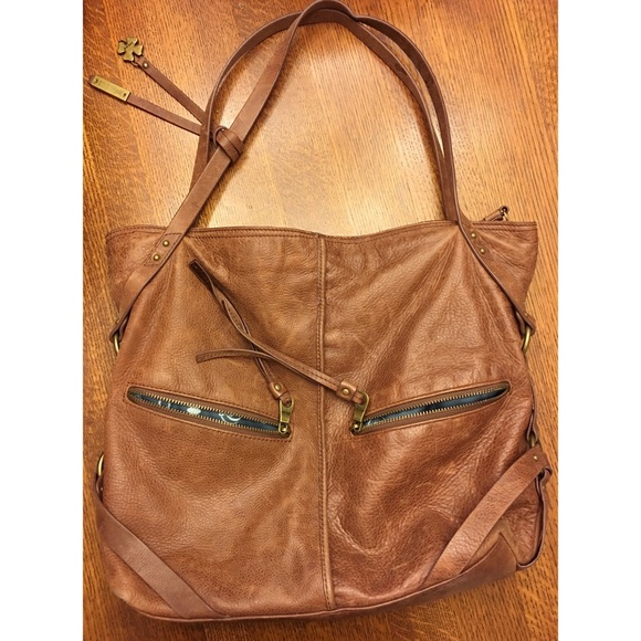 Lucky Brand Handbags - 🎈St Jude Fundraiser🎈 Lucky Brand Purse